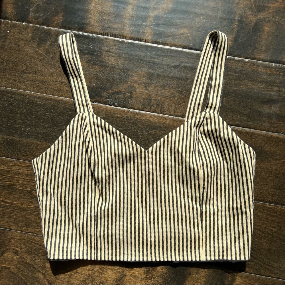 Alice and Olivia striped Crop Top Size 6